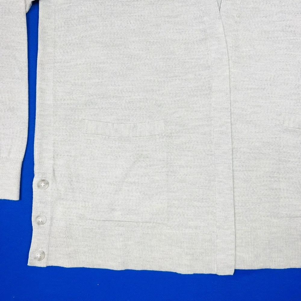 đŤSOLD! |â˘NWTđ𤊠|â˘BANANA REPUBLICâ˘| 100% Merino Wool Cardigan Sweater - Picture 8 of 10